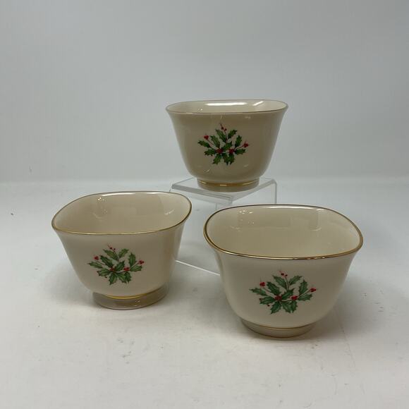 Lenox Holiday Dimension Square Treat Bowls Set Of 3 Christmas Holly Berry Candy - Picture 1 of 13